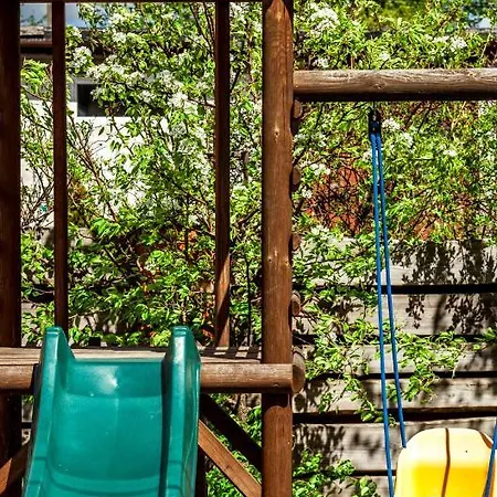 Gosciniec Przywidzki Bed & Breakfast 3*